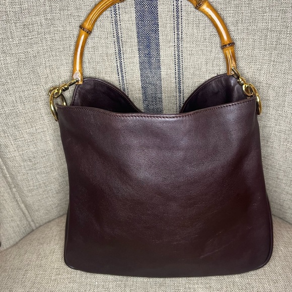 BUY MY CLOSET- MOVING SALE. Need to find a new home for all my lovelies! OFFER?! - Picture 8 of 9